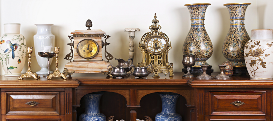 Collection and Antiques_03